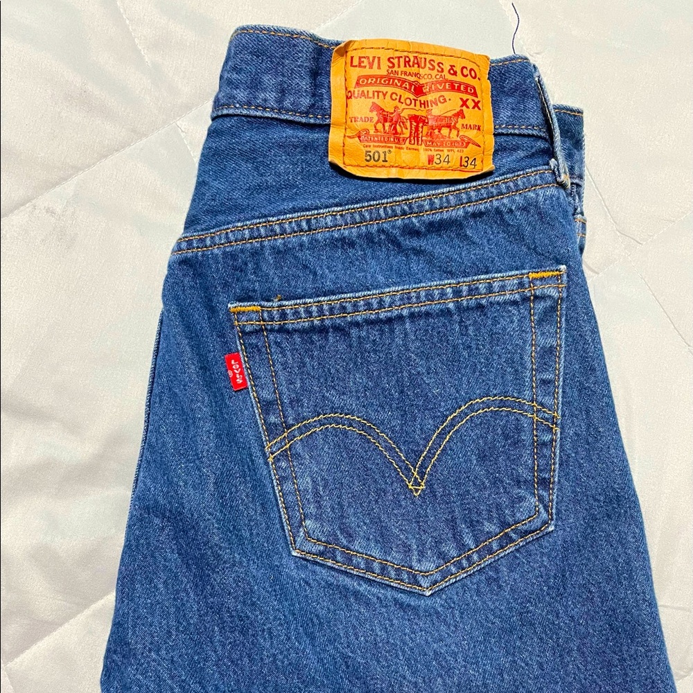 Levi Strauss & Co original riveted 501 button fly 34x34